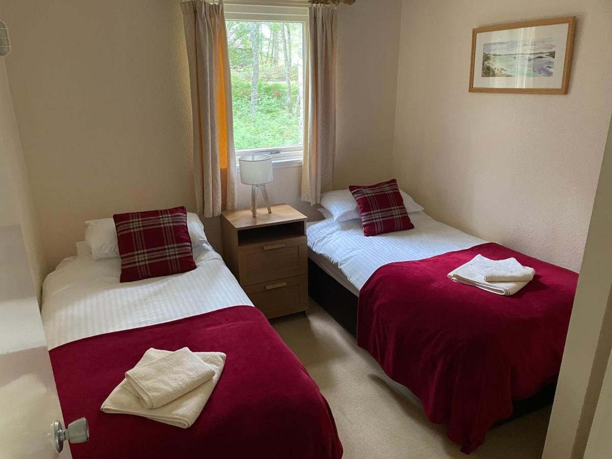 Tullochwood Lodges Форес Екстериор снимка